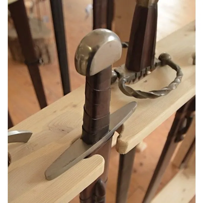 Houten Standaard Voor Zwaarden En Paalwapens 2 Houten Standaard Voor Zwaarden En Paalwapens - Afbeelding 2