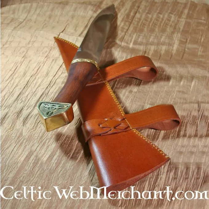 Deepeeka Triquetrasax Met Houten Handvat 1 Deepeeka Triquetrasax Met Houten Handvat