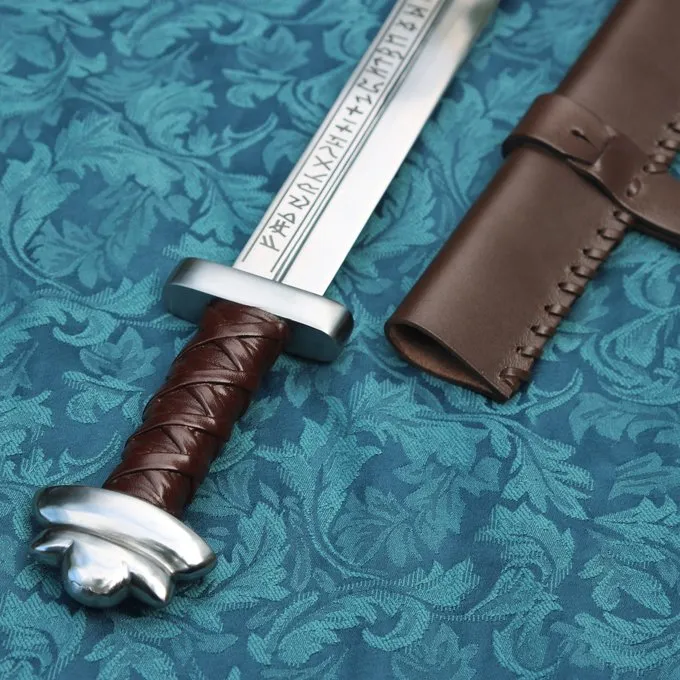 Windlass Steelcrafts Vikingsax Met Runen British Museum 5 Windlass Steelcrafts Vikingsax Met Runen British Museum - Afbeelding 5